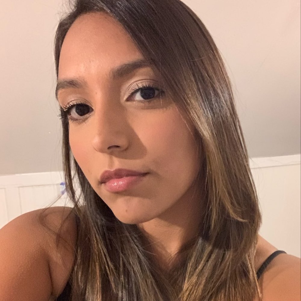 Meet your Posher, Mariana
